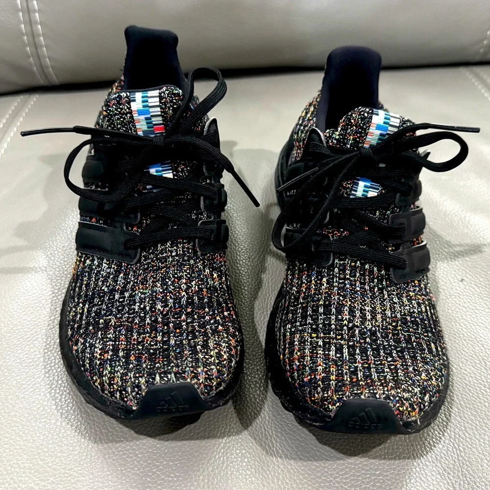 Adidas UltraBoost 4.0 - Picture 1 of 7